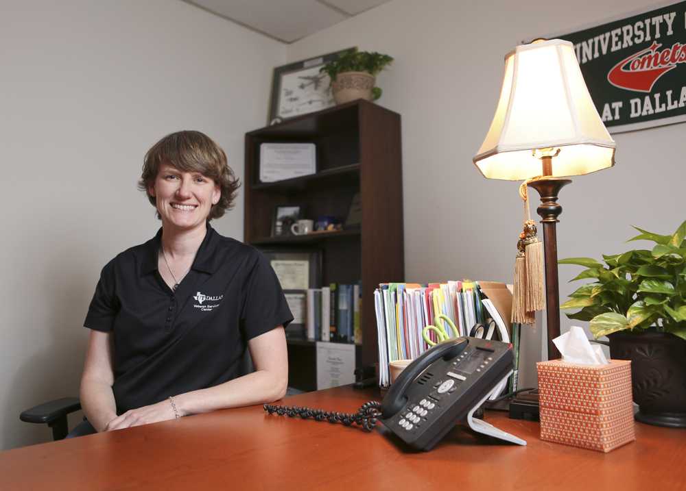 Yang Xi|Staff
Lisa McNeme, assistant director for Veteran Services, was a B-52 bomber in the Air Force in Afghanistan before she chose to work in higher education. 