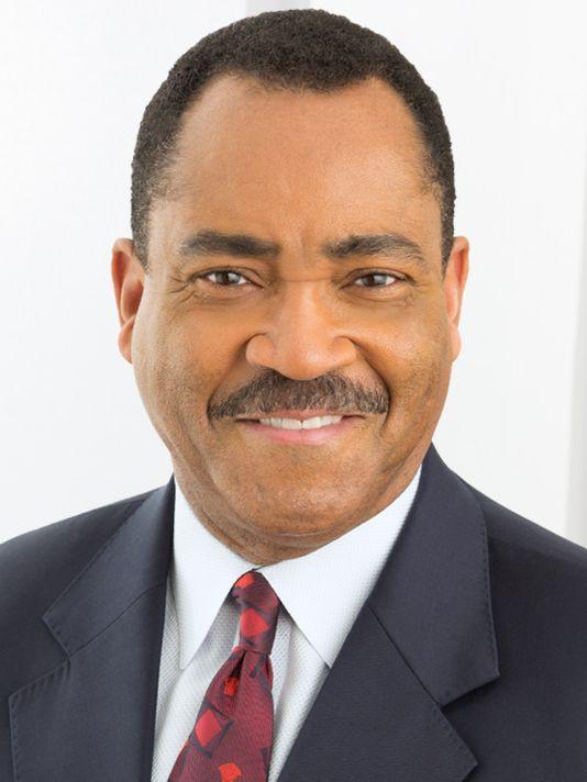 News anchor graduates from doctoral program