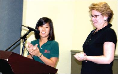 Lauren Buell|Editor-in-chief
SG president Diana Kao, literary studies senior, leads Student Government in a round of applause Aug. 18 for Associate Dean of Students Phyllis Blanck, who is leaving her associate dean position Aug. 28 after 8 years. Blanck took a position at UTD’s Center for Brain Health.