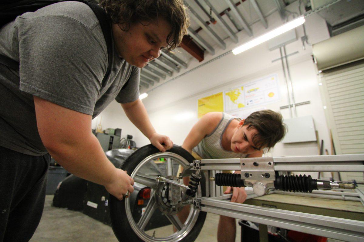 Team builds eco-car