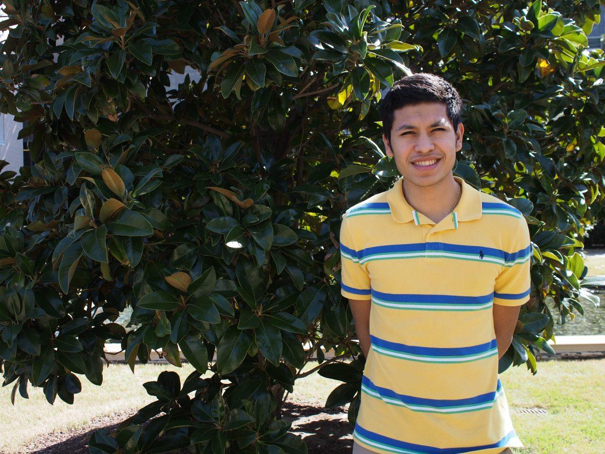 Mechanical engineering sophomore Eric Villa plans to create an organization that helps Deferred Action for Childhood Arrivals recipients and first generation students adjust to college life. Photo by Roman Soriano | Mercury Staff.