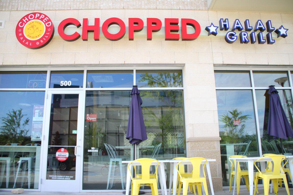 Chopped Halal Grill opened on June 1 at Northside, offering an array of tasty mediteranean food and an attractive atmosphere. Photo by Saher Aqeel | Photo Editor.