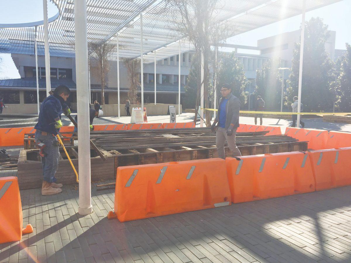 University officials cordoned the Plinth in mid-November. The repairs are expected to be complete by the first week of February, according to UTD Facilities Management. Photo by Madeline Ambrose | Mercury Staff.