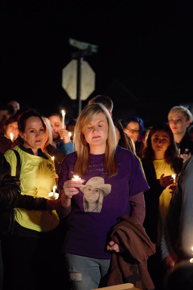 Friends and neighbors of alumna Christina Morris gathered for a candlelight vigil on March 8 after the remains found in a field in Anna, Texas were identified by the Plano Police Department. Photo by Ariana Hadden | Managing Editor.