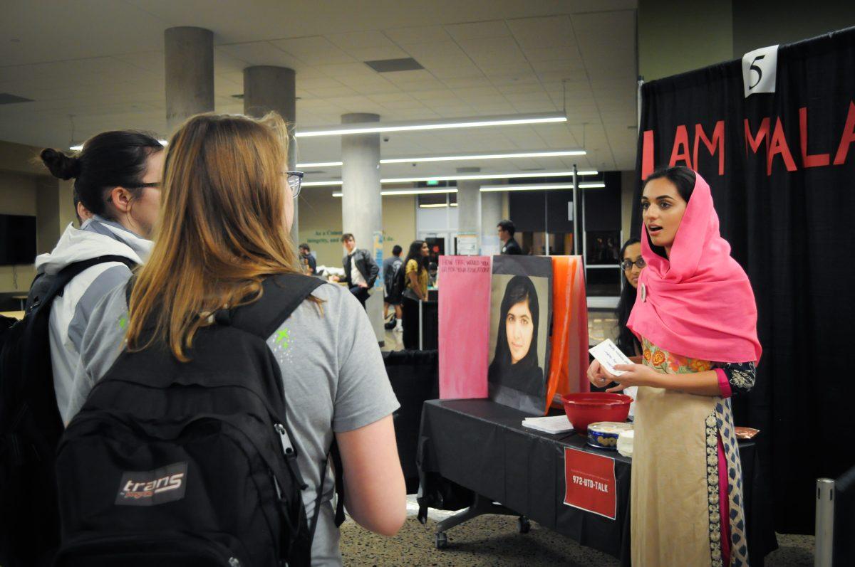 Students dressed up as activists to educate others about the civil rights movement for the Rights at the Museum event on Feb. 19 at the Residence Hall West lobby. Photo by Madeline Ambrose | Mercury Staff.