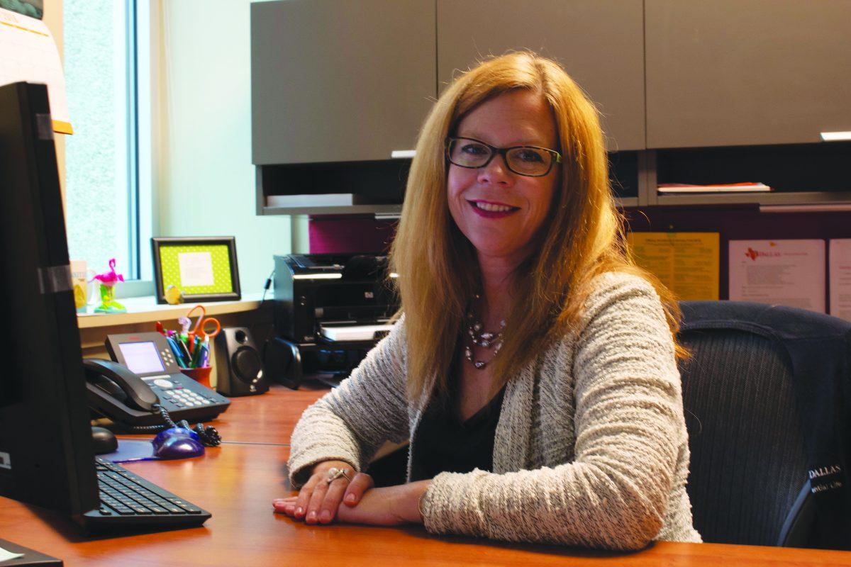 Angela Scoggins, UTD’s associate director of academic outreach, oversees the Graduation Help Desk. Photo by Amber Doan | Mercury Staff.