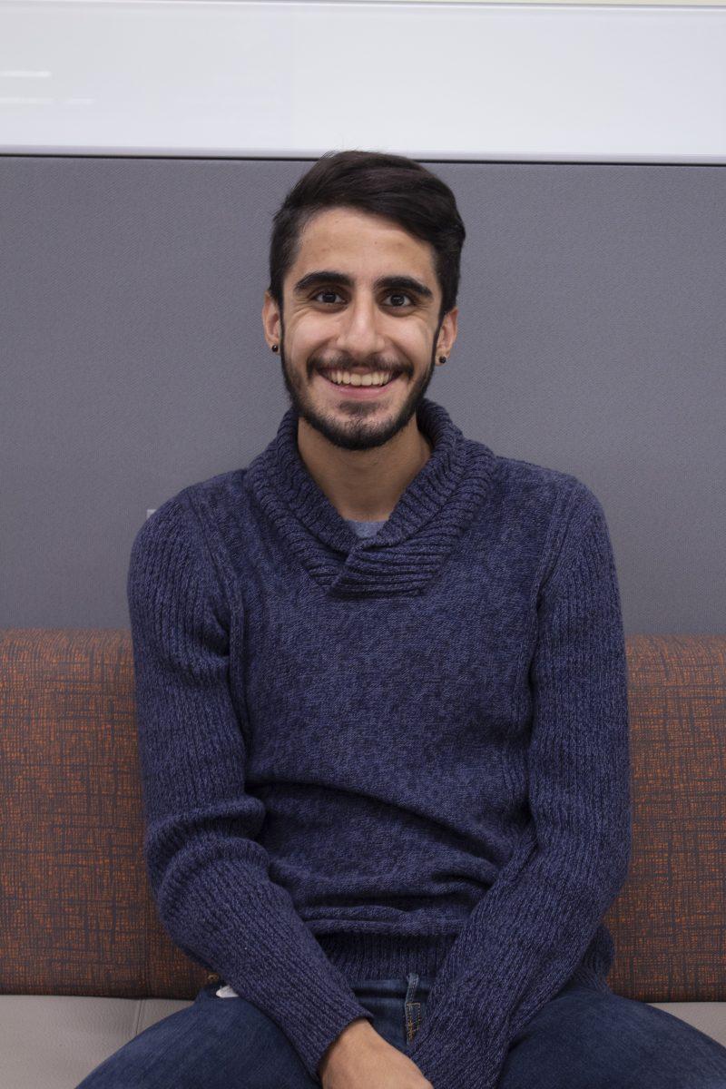 Political science senior Alireza Nourani helps run the new Freshman Commuter Program at UTD and mentors 10 freshmen. Photo by Amber Doan | Mercury Staff.