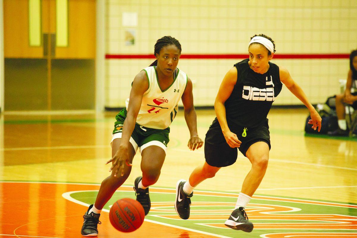The women's basketball team advanced to the ASC semifinals last season. Photo by Amina Hussain | Mercury Staff.