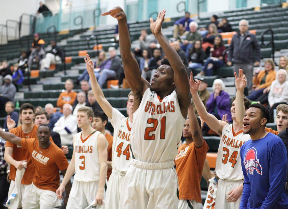 The Comets won 99-63 against McMurry University. Photo by Pavan Tauh | Mercury Staff.