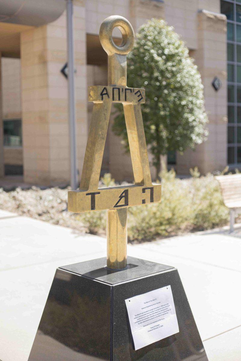 The Bent is the universal sign of engineering honors society Tau Beta Pi.
UTD's copy remains incomplete, missing an inscription explaining its history. Photo by Anna Phengsakmueang | Photo Editor